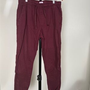 Old Navy Burgundy Jogger Pants – Size M
